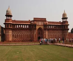 Agra-fort1_336.webp