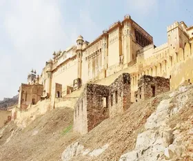 amer_fort1.webp