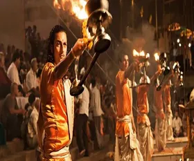 ganga_aarti_vns_461.webp