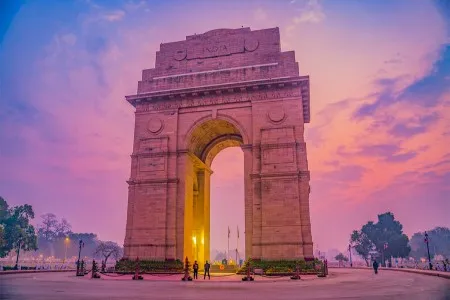 India-gate-delhi.webp